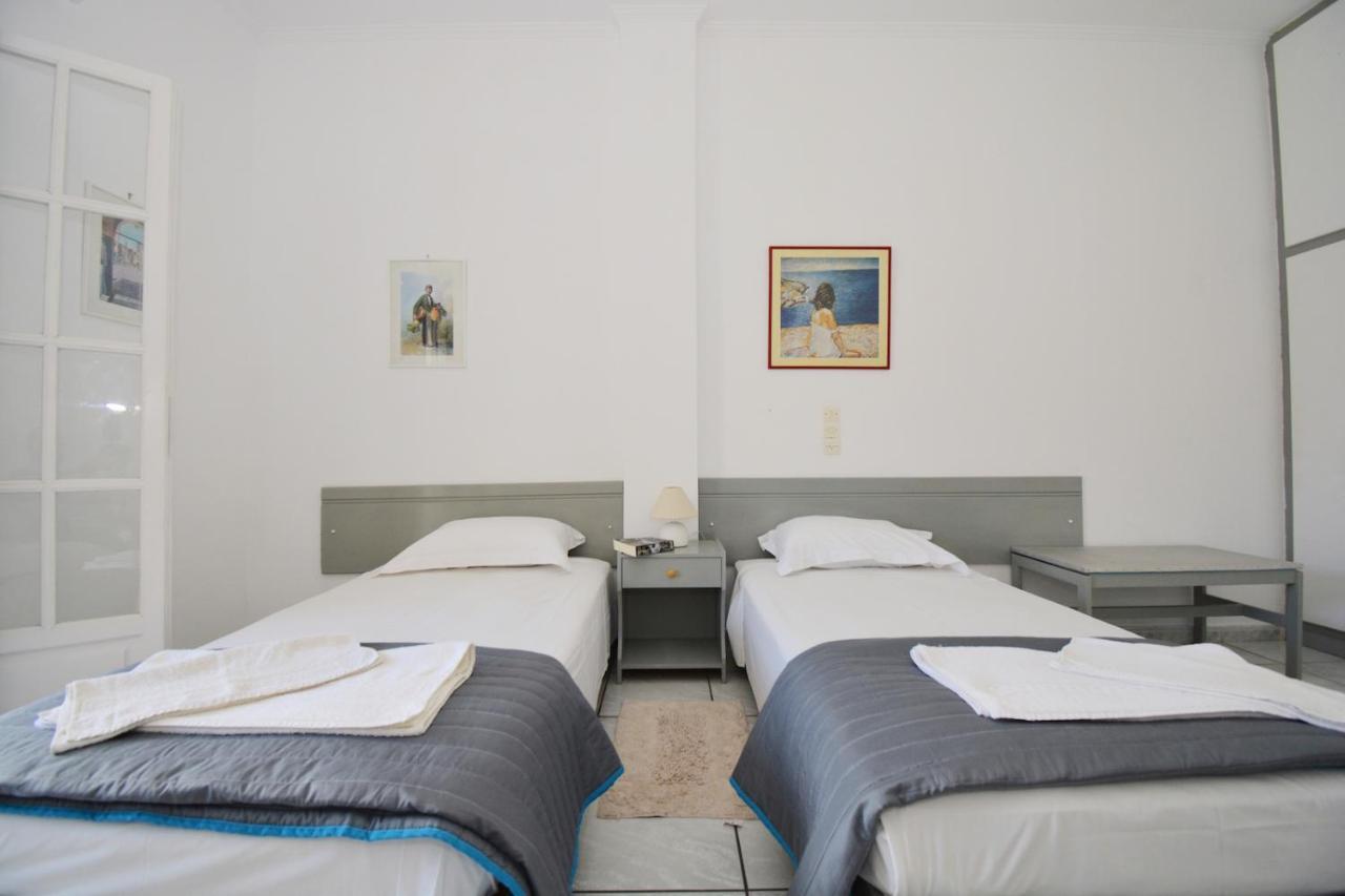 Dolphin Apt & Studios -Next To The Beach ロダ エクステリア 写真